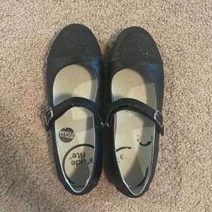 Stride Rite Mary Janes (little girl)